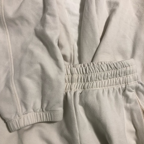 Babaton sweatpants - Picture 3 of 3